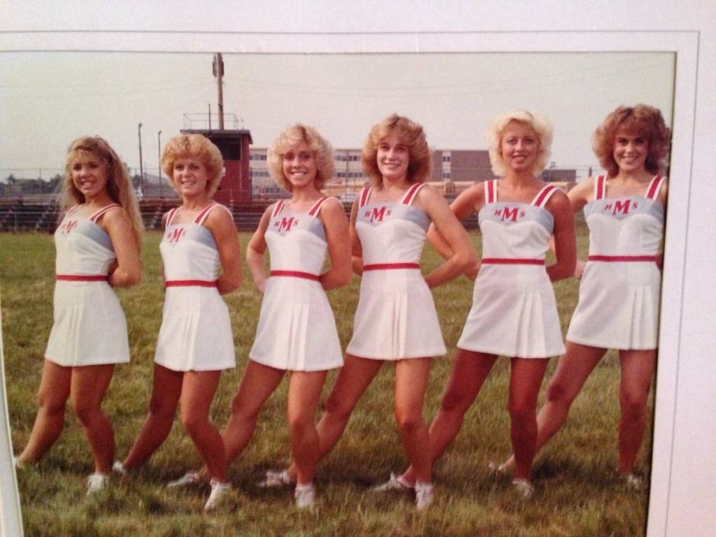 1982 Varsity Cheerleaders